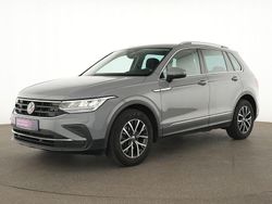 Mondsteingrau Gebraucht 2021 VW Tiguan Life SUV | 25.699 € (Guter Preis)