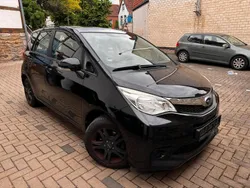 Schwarz Gebraucht 2011 Subaru Trezia Kleinwagen | 5.900 € (Fairer Preis)