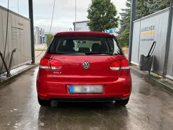 Rot Gebraucht 2010 VW Golf VI Kleinwagen | 3.000 € (Guter Preis)