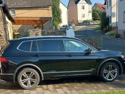 Schwarz Gebraucht 2019 VW Tiguan Allspace IQ Drive SUV | 25.200 € (Fairer Preis)