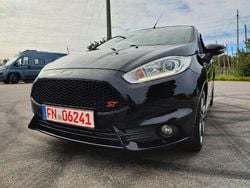 Schwarz Gebraucht 2015 Ford Fiesta ST Kleinwagen | 6.990 € (Guter Preis)