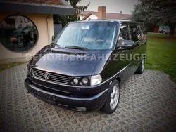 Deep black perleffekt metallic Gebraucht 2003 VW T4 Business Van | 33.000 €