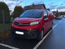 Rot Gebraucht 2020 Toyota Proace Van | 13.499 € (Fairer Preis)