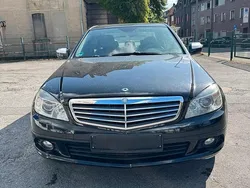 Schwarz Gebraucht 2007 Mercedes C200 Limousine | 4.600 €