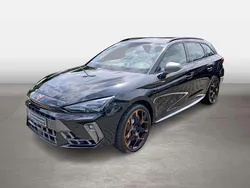 Midnight schwarz metallic Gebraucht 2025 Cupra Leon VZ Kombi | 49.990 € (Teuer)