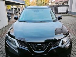 Schwarz Gebraucht 2015 Nissan X-Trail SUV | 9.900 € (Superpreis)