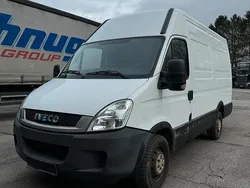 Weiß Gebraucht 2011 Iveco Daily Van / Kleinbus | 8.300 €