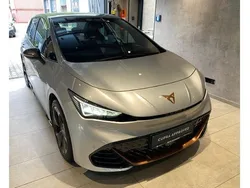 Silber Gebraucht 2022 Cupra Born Kleinwagen | 21.990 € (Fairer Preis)