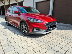 Rot Gebraucht 2019 Ford Focus Active Kombi | 14.500 € (Fairer Preis)