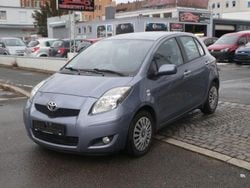 Blau Gebraucht 2011 Toyota Yaris Life Limousine | 4.300 € (Guter Preis)