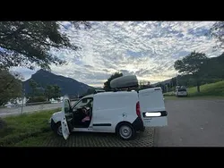 Weiß Gebraucht 2013 Opel Combo Van / Kleinbus | 9.800 €