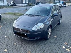Grau Gebraucht 2009 Fiat Grande Punto Dynamic Kleinwagen | 1.250 € (Guter Preis)