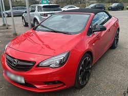 Rot Gebraucht 2017 Opel Cascada Cabrio | 8.500 € (Guter Preis)