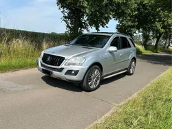 Silber Gebraucht 2010 Mercedes ML300 SUV | 12.500 € (Etwas zu teuer)
