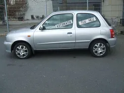 Silber Gebraucht 2002 Nissan Micra Kleinwagen | 2.790 € (Etwas zu teuer)