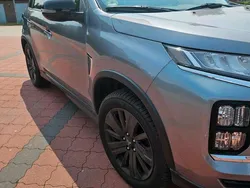 Grau Gebraucht 2020 Mitsubishi ASX Edition SUV | 24.000 €