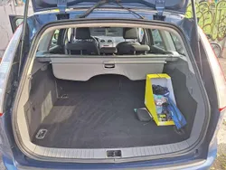 Blau Gebraucht 2009 Ford Focus Ambiente Kombi | 3.000 € (Guter Preis)