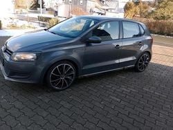 Grau Gebraucht 2010 VW Polo Kleinwagen | 2.200 € (Superpreis)