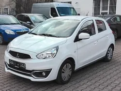 Weiß Gebraucht 2020 Mitsubishi Space Star Basis Kleinwagen | 6.950 € (Guter Preis)