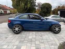 Blau Gebraucht 2011 BMW 120 Coupé Coupé | 4.990 €