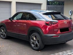 Rot Gebraucht 2022 Mazda MX30 Prime-Line SUV | 21.900 €