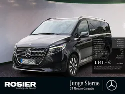 Schwarz / obsidianschwarz Gebraucht 2024 Mercedes V300 Avantgarde Van / Kleinbus | 74.360 € (Teuer)