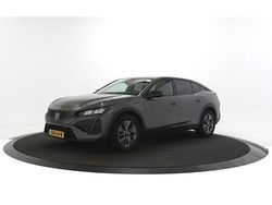 Grau Gebraucht 2024 Peugeot 408 Allure Limousine | 18.351 €