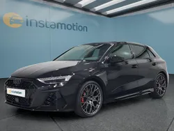 Schwarz Neu 2025 Audi RS3 Kleinwagen | 74.049 €