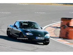 Grün Gebraucht 2002 Mazda MX5 Cabrio | 7.450 €