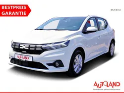 Weiß Gebraucht 2023 Dacia Sandero Comfort Kleinwagen | 15.490 € (Fairer Preis)