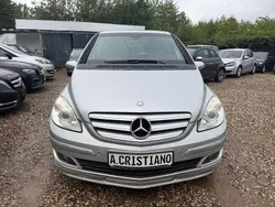 Silber Gebraucht 2006 Mercedes B200 Van / Kleinbus | 5.999 € (Fairer Preis)