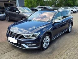 Blau Gebraucht 2016 VW Passat Alltrack Kombi | 15.990 € (Etwas zu teuer)