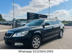 Schwarz Gebraucht 2012 Skoda Octavia Limousine | 3.200 € (Guter Preis)