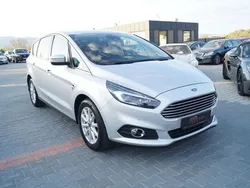 Silber Gebraucht 2018 Ford S-MAX Titanium Van / Kleinbus | 19.890 € (Fairer Preis)
