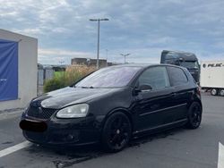 Schwarz Gebraucht 2004 VW Golf V Limousine | 1.799 € (Guter Preis)