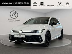 Pure white schwarz Neu 2025 VW Golf VIII Black Edition Limousine | 59.879 € (Teuer)