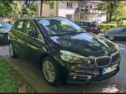 Schwarz Gebraucht 2015 BMW 225 Luxury Line Kombi | 15.000 € (Fairer Preis)
