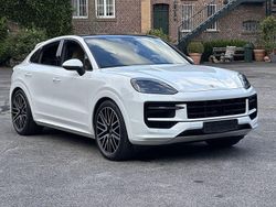 Weiß Gebraucht 2024 Porsche Cayenne Turbo SUV | 109.790 €