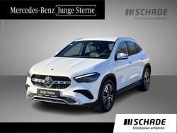 Weiß Gebraucht 2024 Mercedes GLA200 Progressive SUV | 39.250 € (Fairer Preis)