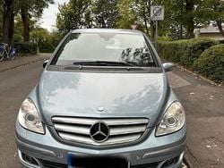 Silber Gebraucht 2008 Mercedes B200 Van / Kleinbus | 3.500 € (Fairer Preis)