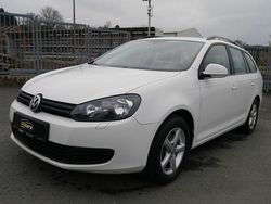 Weiß Gebraucht 2013 VW Golf VI Trendline Kleinwagen | 5.990 € (Fairer Preis)
