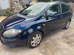 Blau Gebraucht 2012 Seat Altea XL Van / Kleinbus | 4.200 € (Guter Preis)