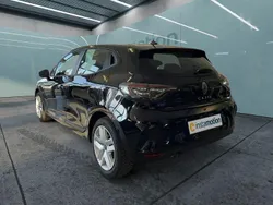 Schwarz Gebraucht 2024 Renault Clio V SE Kleinwagen | 17.999 € (Fairer Preis)