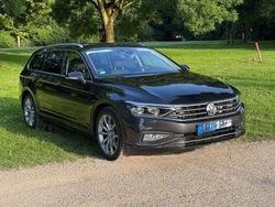 Grau Gebraucht 2020 VW Passat Business Kombi | 23.500 € (Guter Preis)