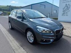 Grau Gebraucht 2015 BMW 220 Active Tourer Luxury Line Van / Kleinbus | 8.990 € (Guter Preis)