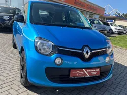 Blau Gebraucht 2017 Renault Twingo LIMITED Kleinwagen | 10.880 € (Fairer Preis)