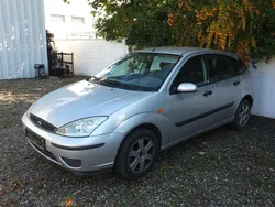 Silber Gebraucht 2004 Ford Focus Finesse Limousine | 750 € (Guter Preis)