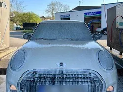 Weiß Gebraucht 2015 Mini ONE Kleinwagen | 7.300 € (Superpreis)