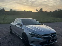 Silber Gebraucht 2017 Mercedes CLA180 Urban Limousine | 17.500 € (Fairer Preis)