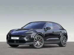 Tiefschwarzmetallic Gebraucht 2025 Porsche Macan SUV | 101.900 € (Superpreis)